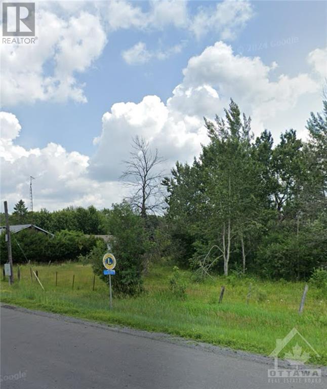 14966 Highway 43 Highway, Finch, Ontario  K0C 1K0 - Photo 1 - 1384129