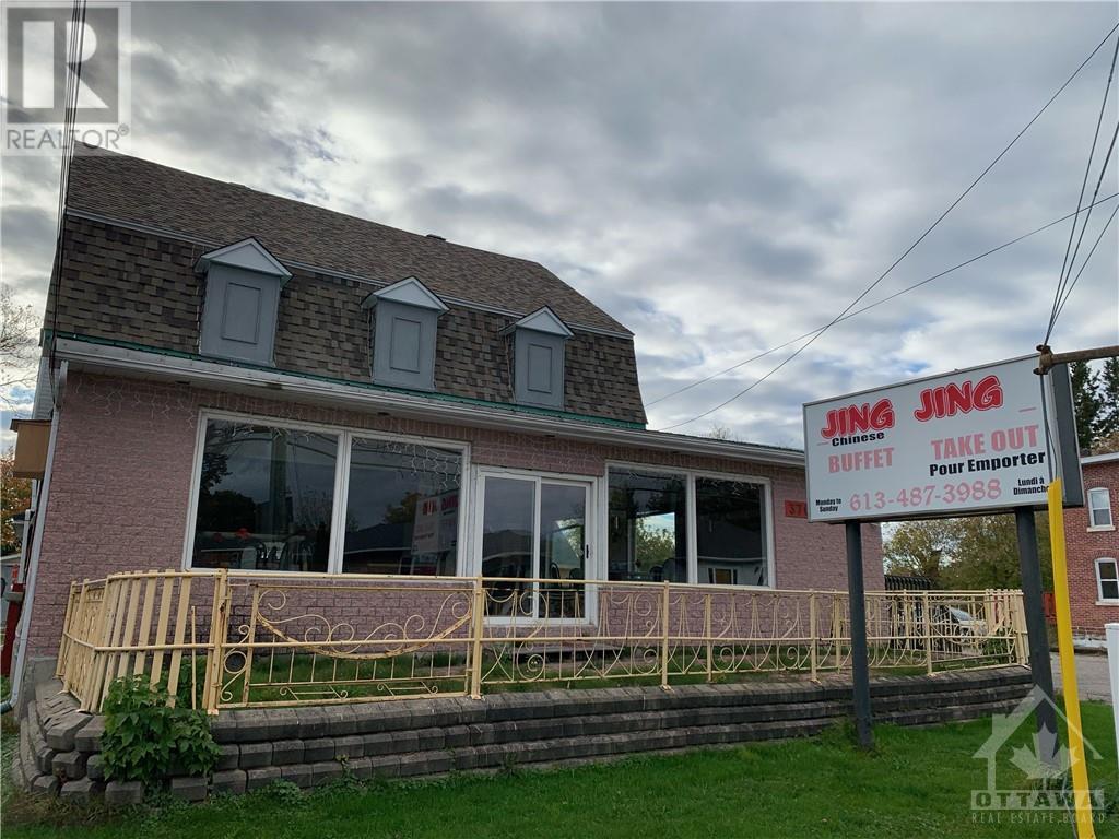 3762 CHAMPLAIN ROAD, bourget, Ontario