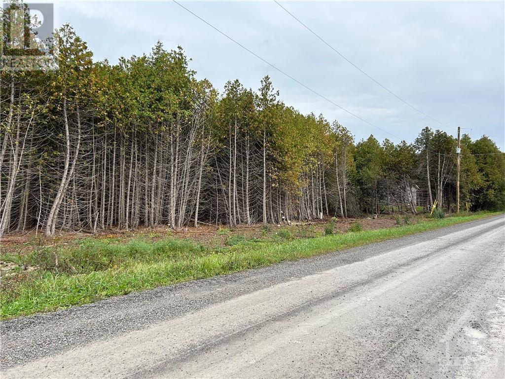 ROCKSPRINGS ROAD, north augusta, Ontario