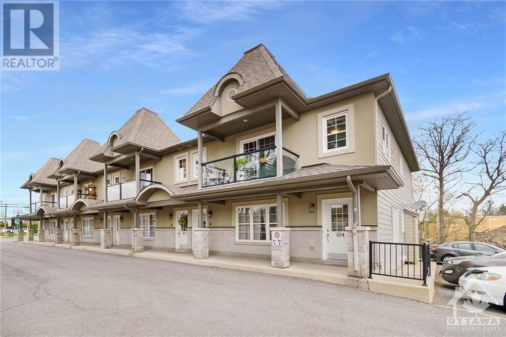 856 NOTRE DAME STREET UNIT#204, embrun, Ontario