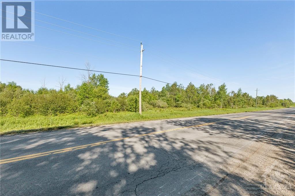 South Gower Drive, Kemptville, Ontario  K0G 1L0 - Photo 3 - 1395137
