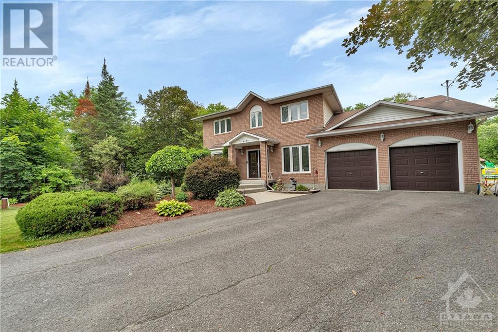 1141 MEADOW LANE ROAD, ottawa, Ontario