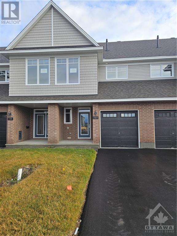 737 MAVERICK CRESCENT, Ottawa, Ontario