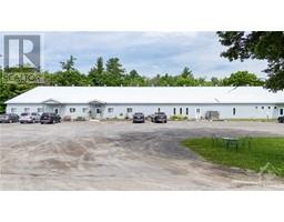 5 BATES DRIVE, Carleton Place, Ontario