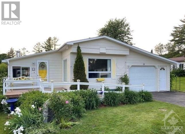 15 EVERGREEN LANE, white lake, Ontario