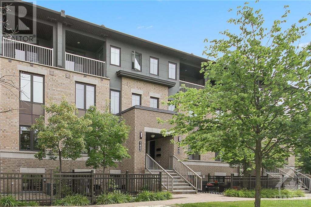 144 LINDENSHADE DRIVE UNIT#B, nepean, Ontario