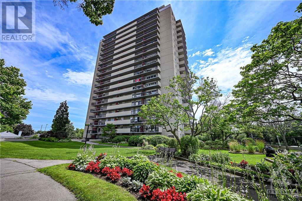 158C MCARTHUR AVENUE UNIT#903, ottawa, Ontario