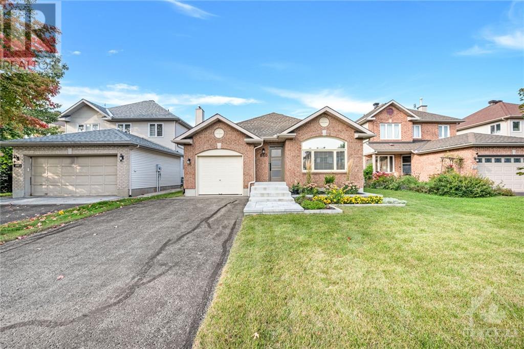 860 CLEARCREST CRESCENT, ottawa, Ontario