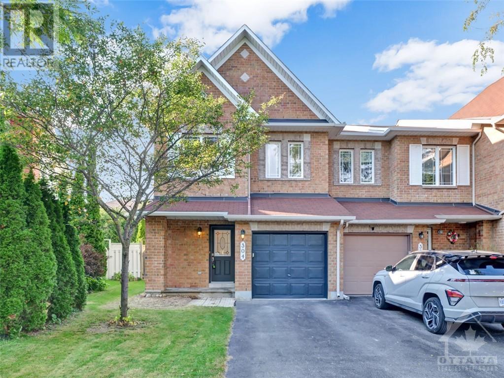 304 STATEWOOD DRIVE, ottawa, Ontario