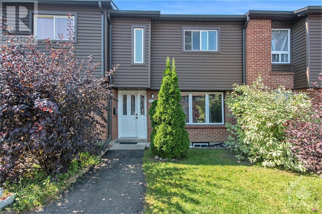 3132 STOCKTON DRIVE, ottawa, Ontario