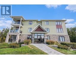 700 DU RIVAGE STREET UNIT#204, rockland, Ontario