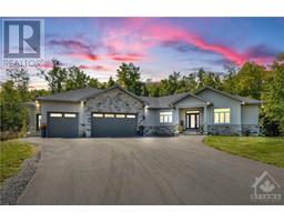 1303 COUNTRY LANE, winchester, Ontario