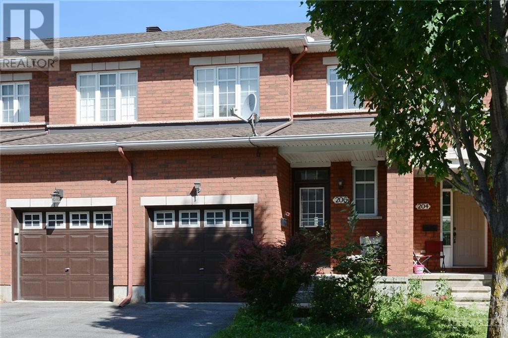 206 DEERCROFT AVENUE, ottawa, Ontario