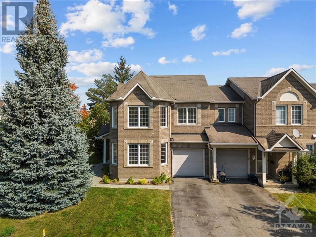 83 GROVEHURST DRIVE, nepean, Ontario