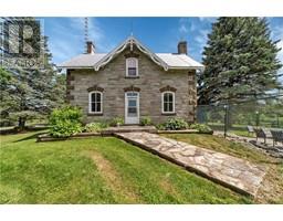 8202 FLEWELLYN ROAD, ashton, Ontario