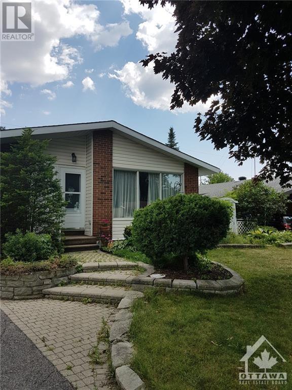 2426 MAGNUS AVENUE, ottawa, Ontario