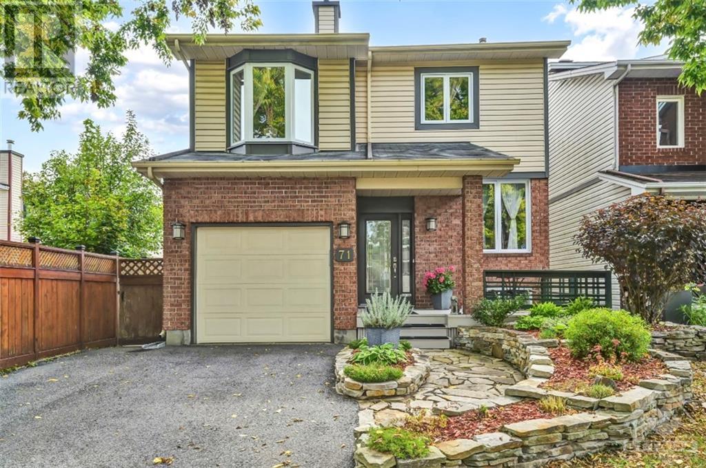 71 HUNTERSFIELD DRIVE, ottawa, Ontario