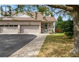 35 FOULIS CRESCENT, ottawa, Ontario