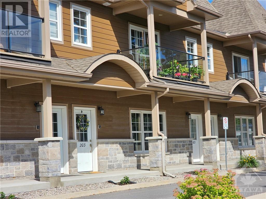 245 EQUINOX DRIVE UNIT#203, embrun, Ontario