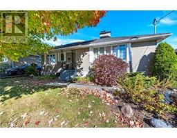 71 CROWNHILL STREET, Ottawa, Ontario