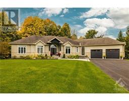 116 LADY LOCHEAD LANE, Carp, Ontario