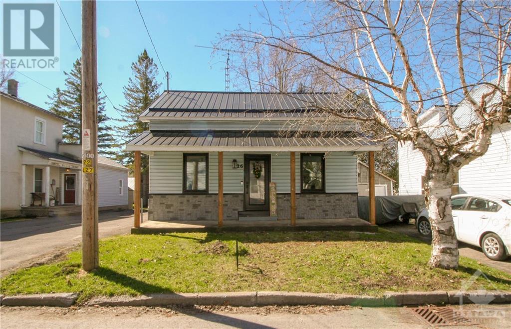 26 JOSEPH STREET, Chesterville, Ontario