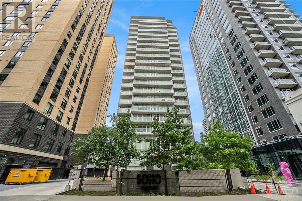 111 CHAMPAGNE AVENUE UNIT#1010, Ottawa, Ontario