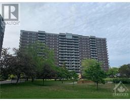 1705 PLAYFAIR DRIVE UNIT#PH9, Ottawa, Ontario