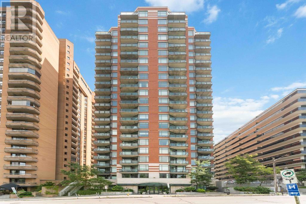 570 LAURIER AVENUE UNIT#1802, Ottawa, Ontario