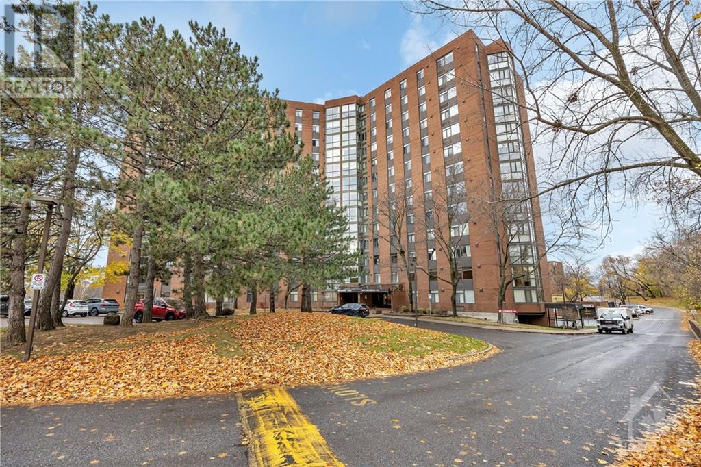 2871 RICHMOND ROAD UNIT#514, Ottawa, Ontario