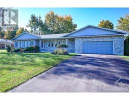 2 MAPLERIDGE LANE, Smiths Falls, Ontario