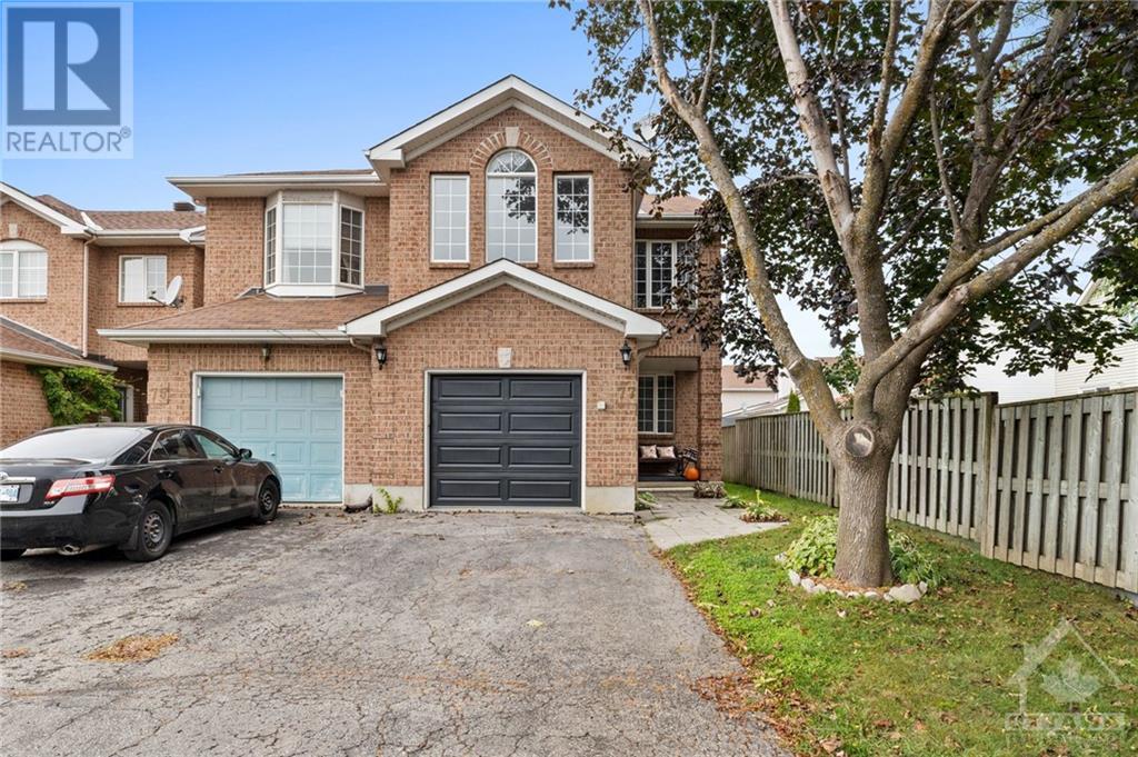 77 DAVENTRY CRESCENT, Ottawa, Ontario