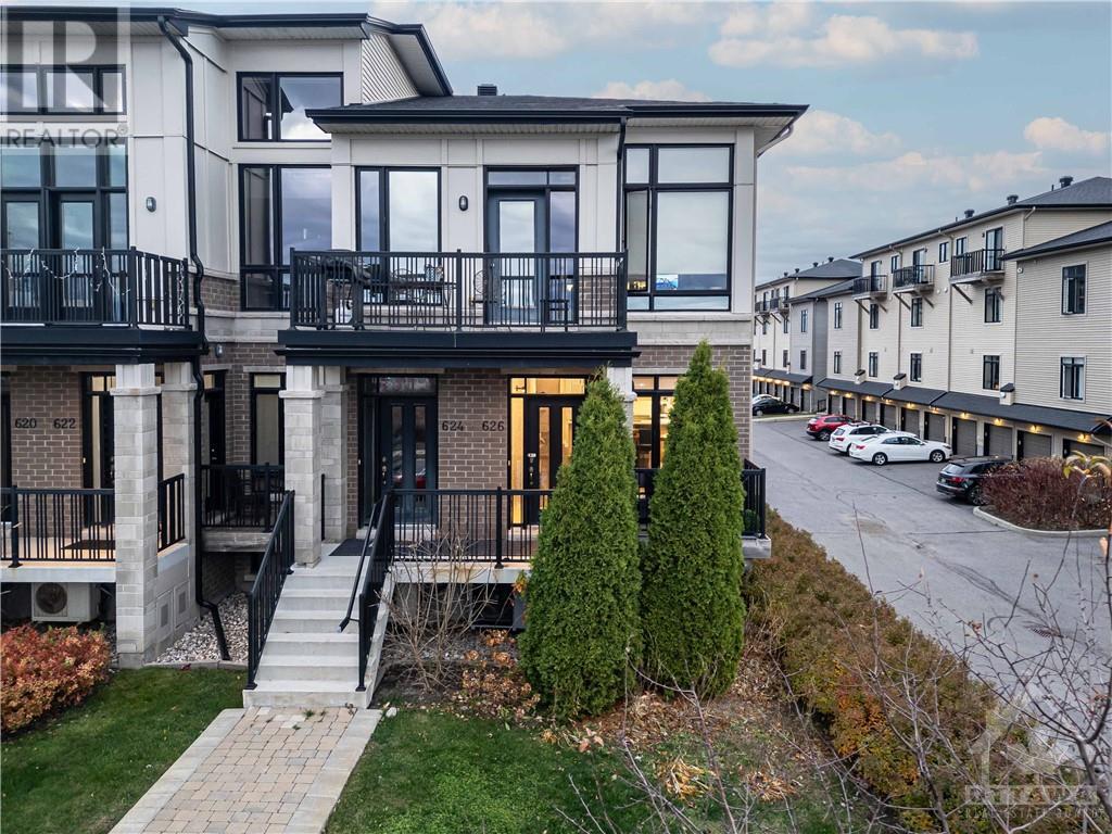 626 BRIAN GOOD AVENUE UNIT#14, Manotick, Ontario