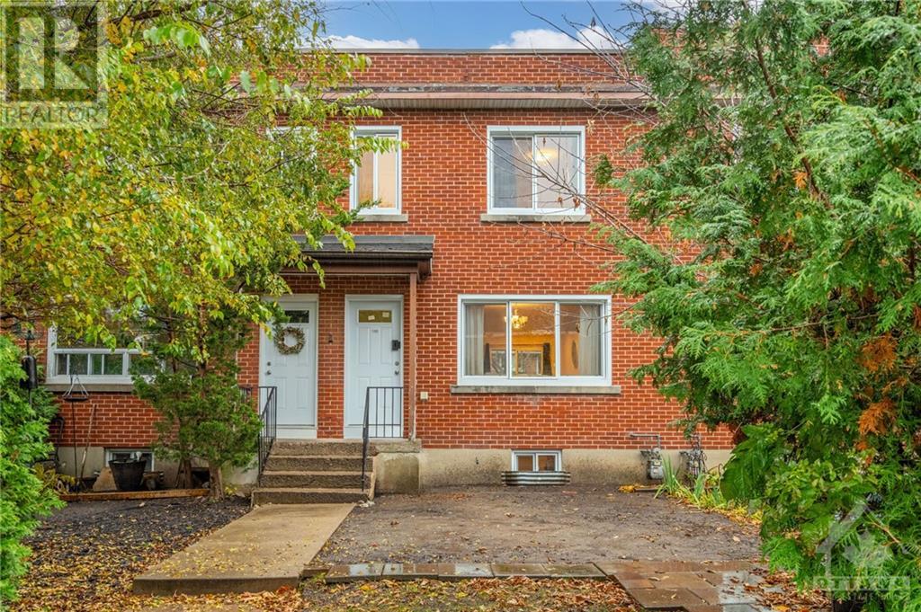 1202 SUMMERVILLE AVENUE, Ottawa, Ontario