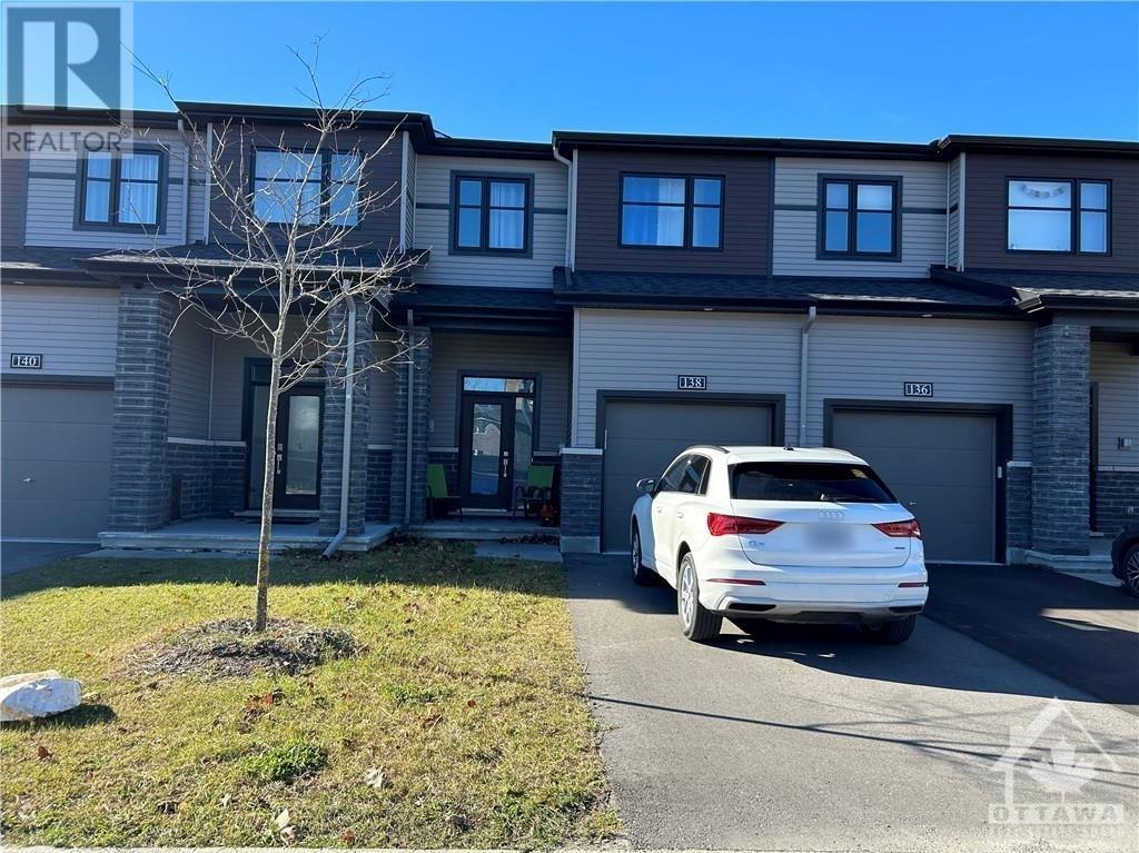 138 MAYNOOTH COURT, Ottawa, Ontario