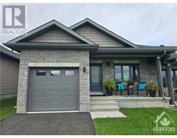 9 YADE ROAD, Arnprior, Ontario