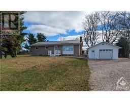 3611 DRUMMOND CON 2 ROAD, Perth, Ontario