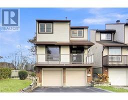 8 HENFIELD AVENUE, Ottawa, Ontario