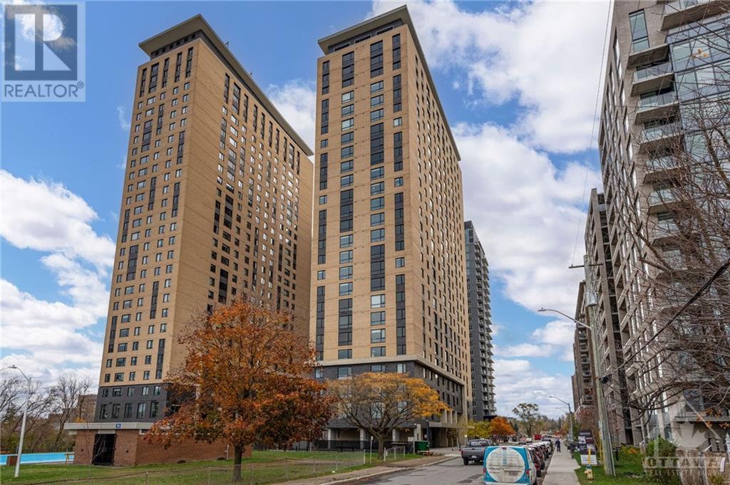 105 CHAMPAGNE AVENUE S UNIT#2117, Ottawa, Ontario