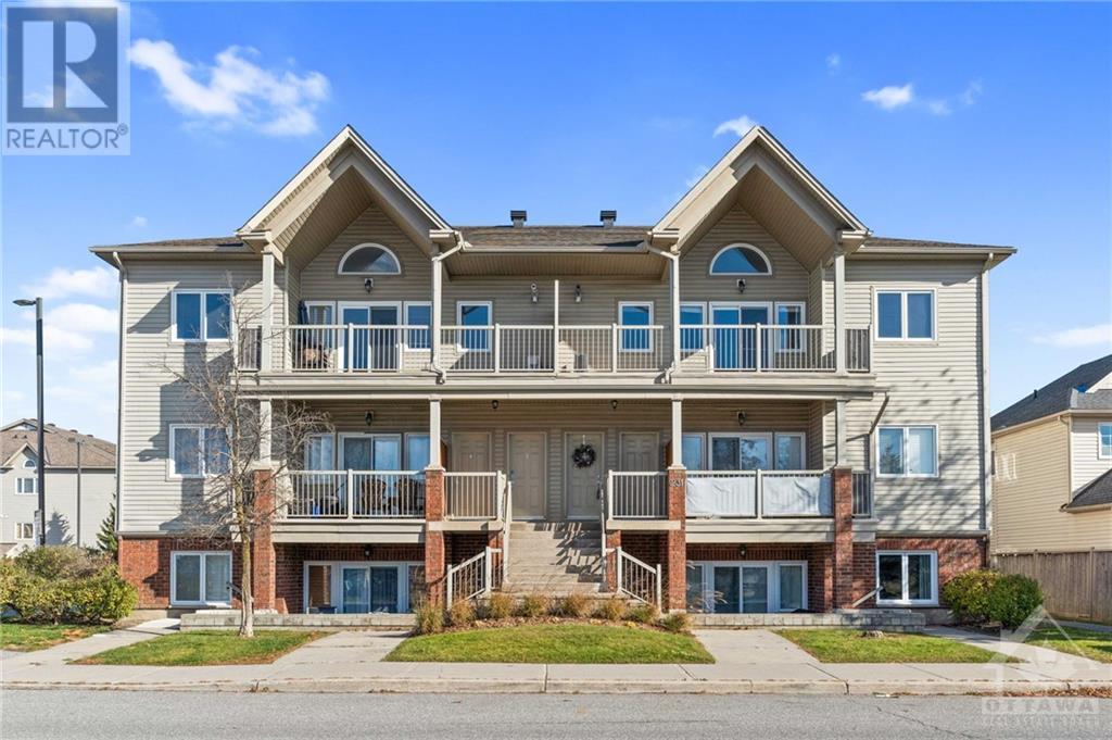 231 CRESTWAY DRIVE UNIT#J, Ottawa, Ontario