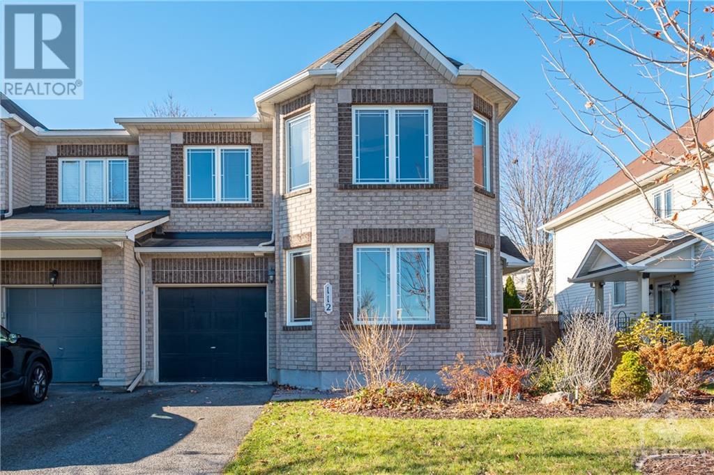 112 GROVEMONT DRIVE, Ottawa, Ontario