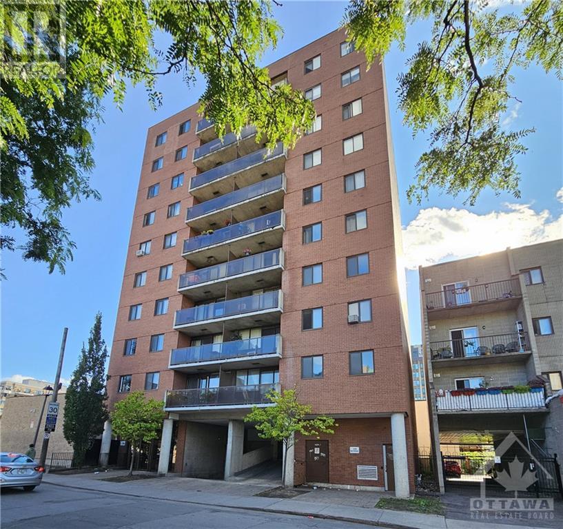 154 NELSON STREET UNIT#401, Ottawa, Ontario