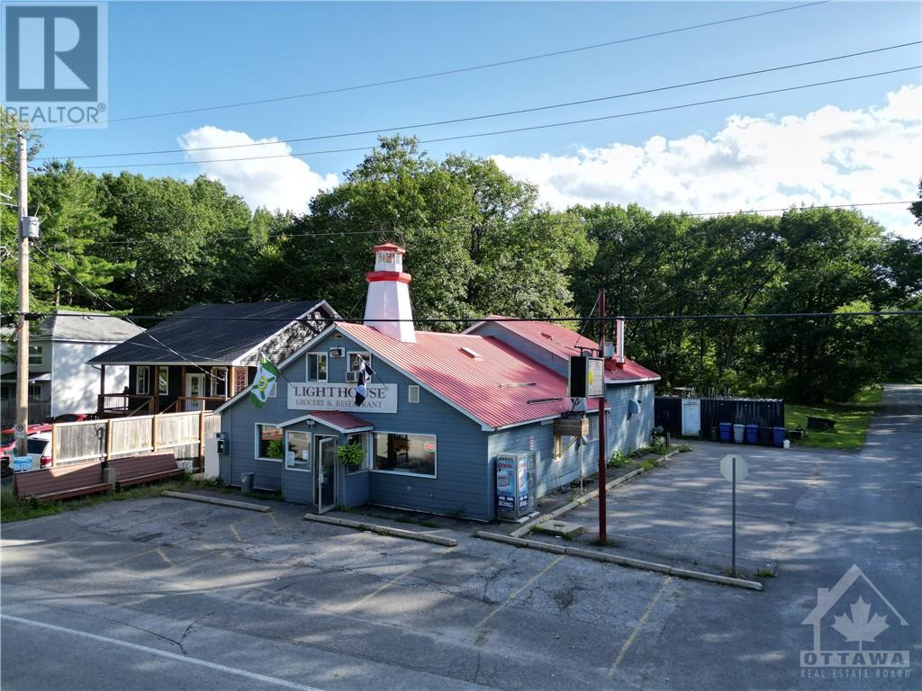 655 BAYVIEW DRIVE, Constance Bay, Ontario