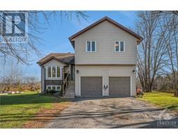 831 CODE DRIVE, Smiths Falls, Ontario