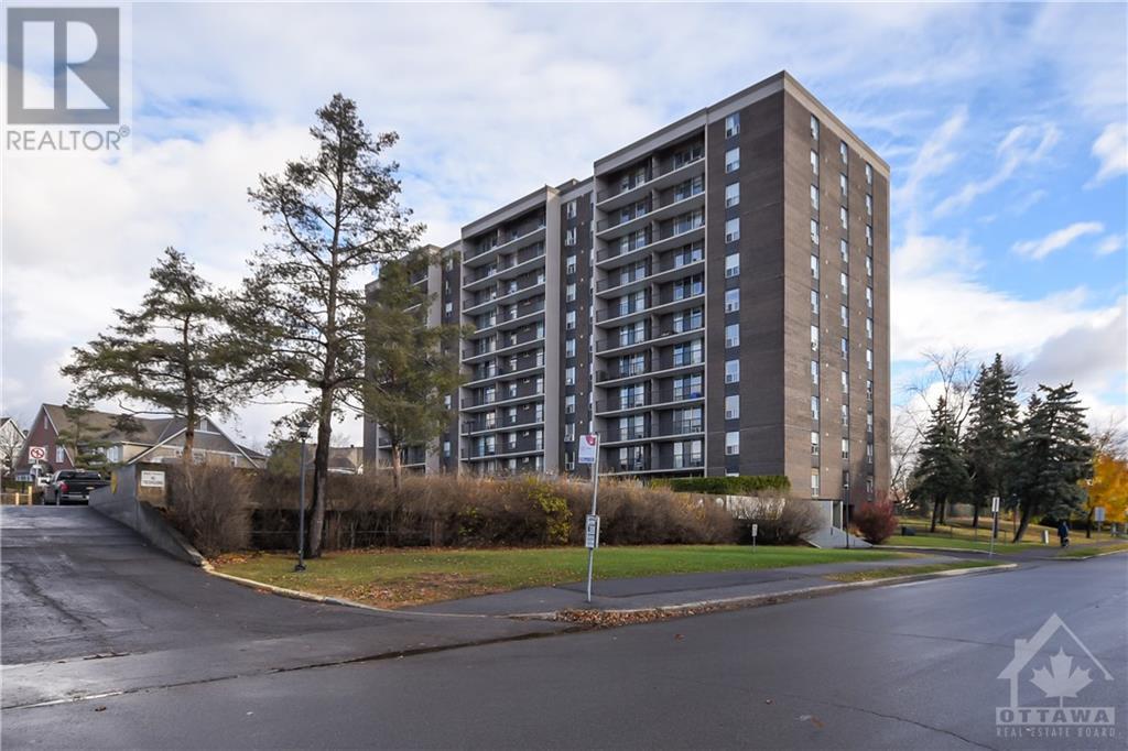 2400 VIRGINIA DRIVE UNIT#305, Ottawa, Ontario