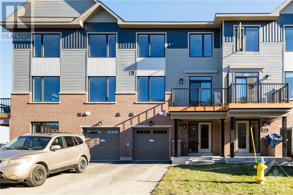 818 GLISSADE GROVE, Ottawa, Ontario