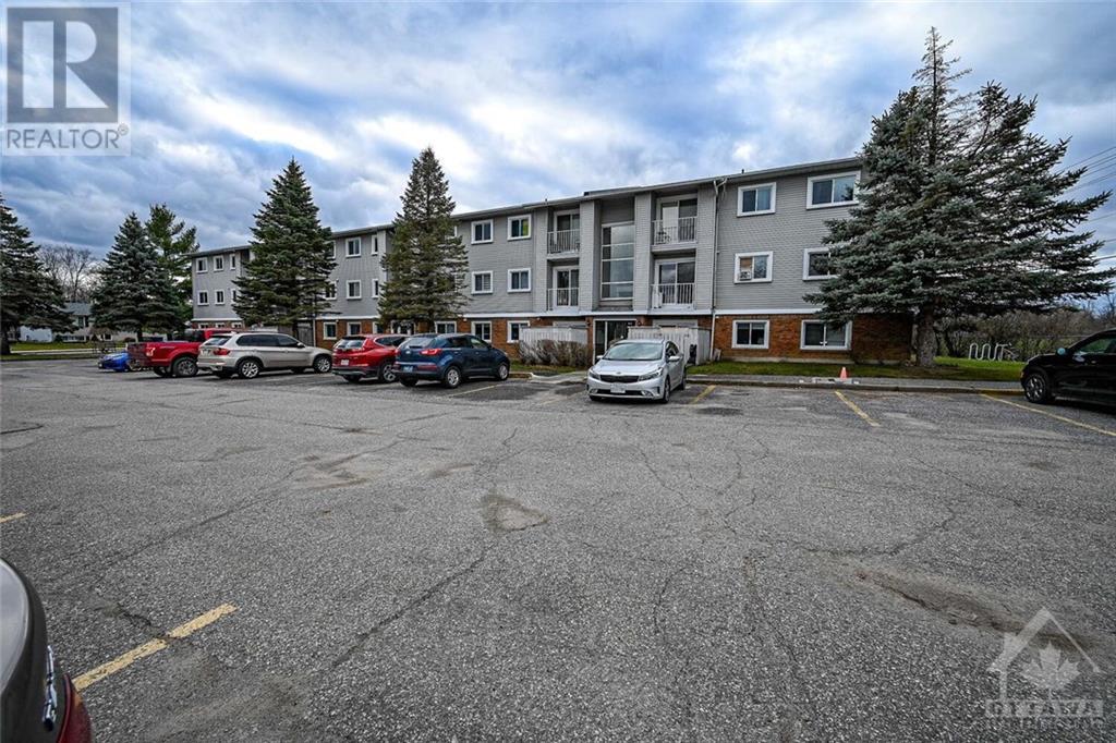 26 PEARL STREET UNIT#307, Smiths Falls, Ontario