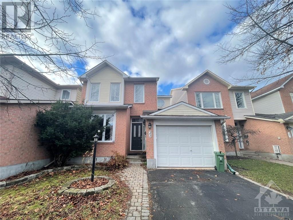 25 COVINGTON PLACE, Ottawa, Ontario