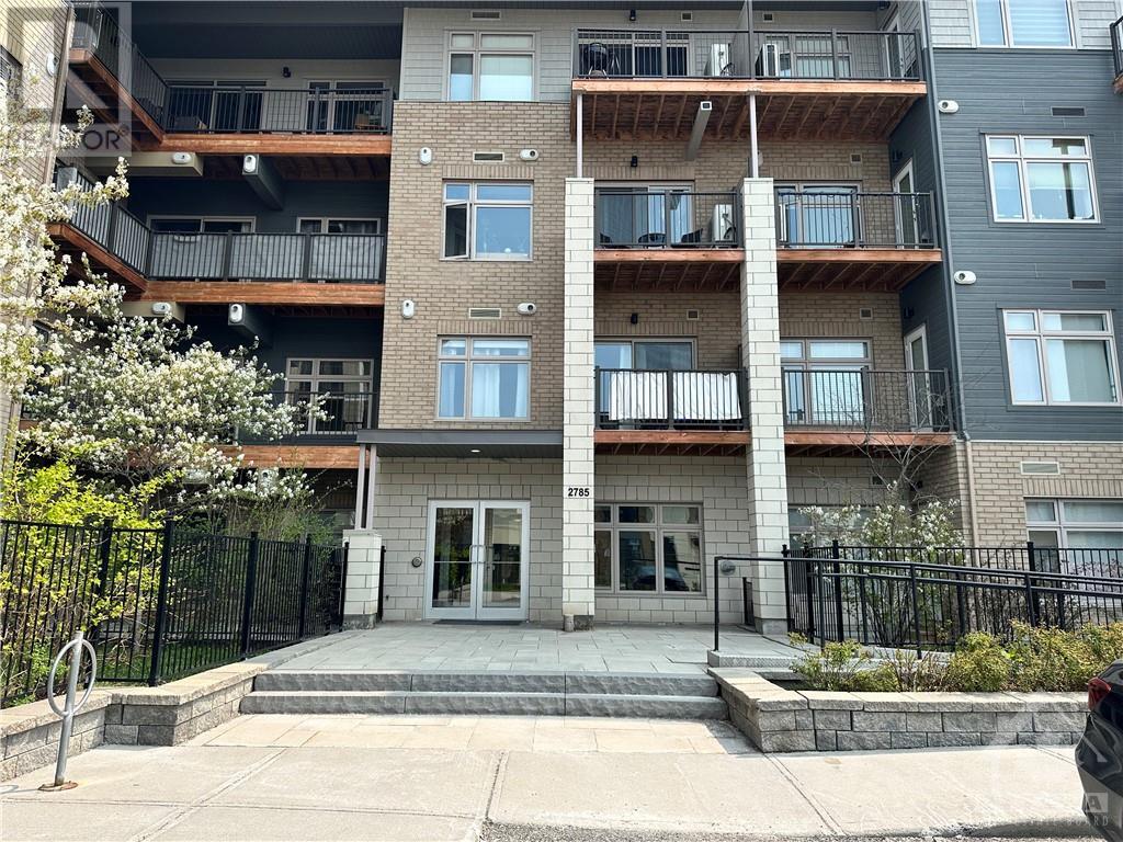 2785 BASELINE ROAD UNIT#109, Ottawa, Ontario