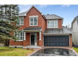 2040 OAKBROOK CIRCLE, Ottawa, Ontario